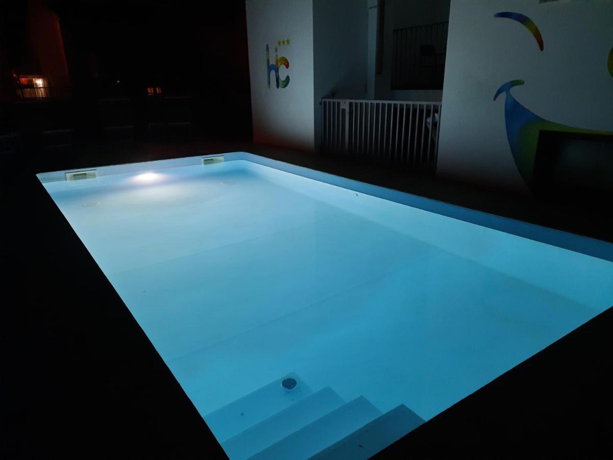 Hotel I Colori SantʼAntìoco エクステリア 写真