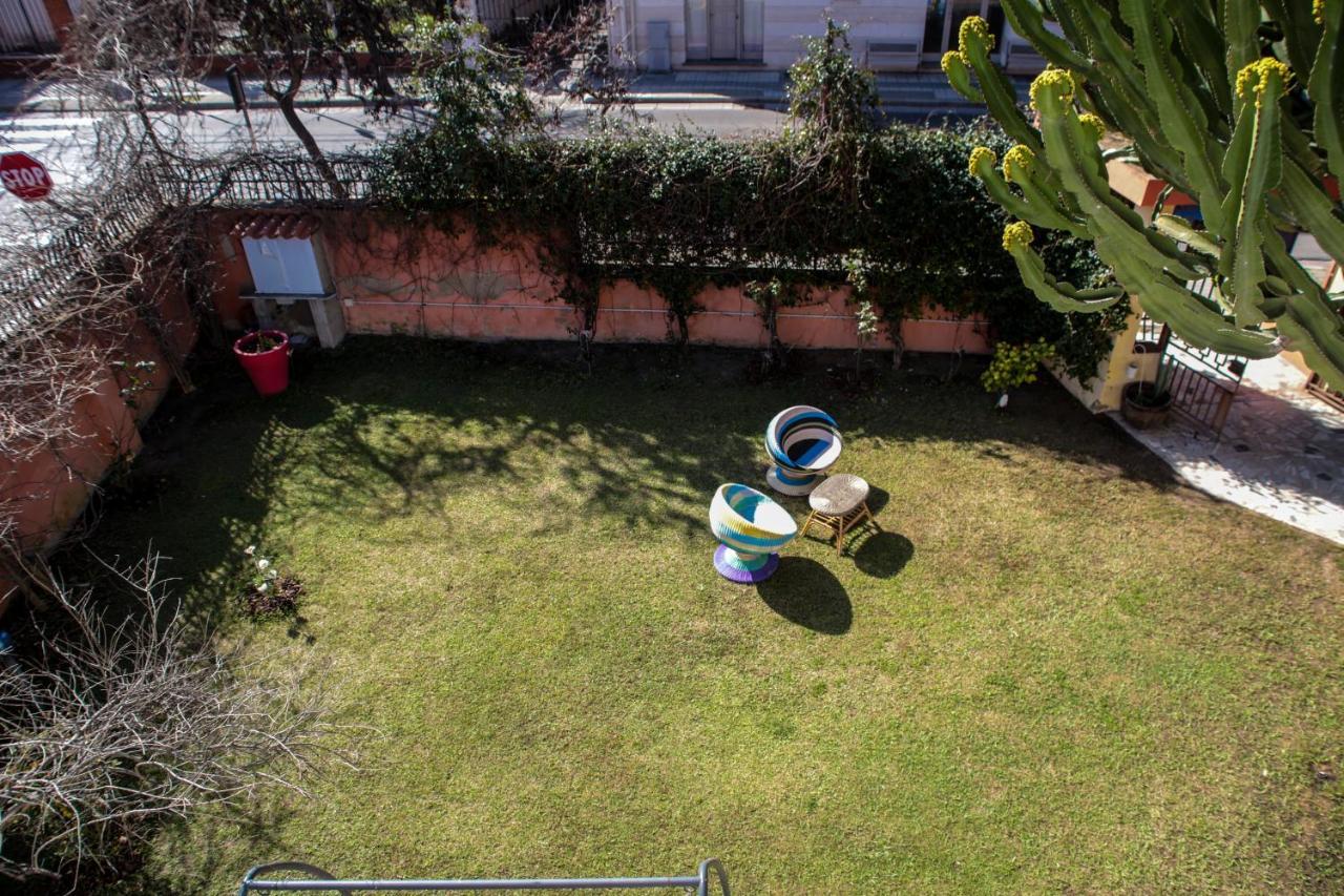 Hotel I Colori SantʼAntìoco エクステリア 写真